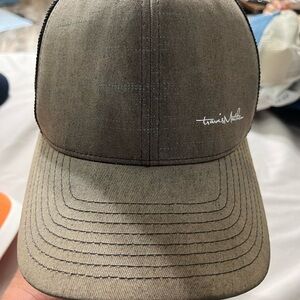 Travis Mathew Flexfit S-M Hat